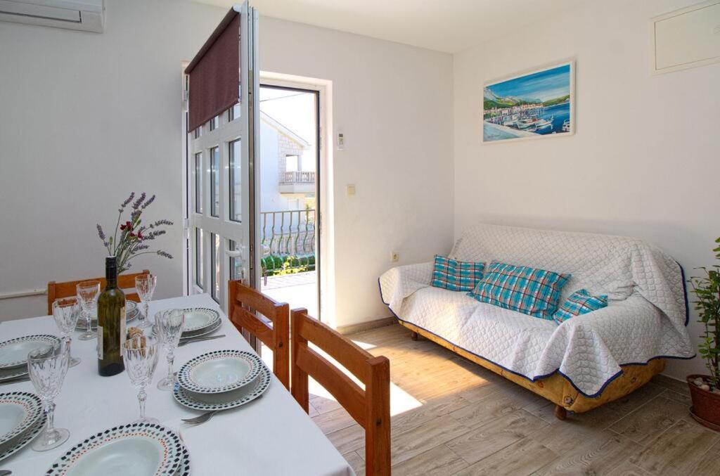 Apartment Zrno マカルスカ エクステリア 写真